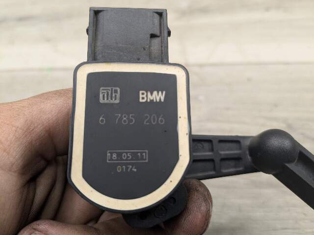 OEM BMW E70 E71 E90 E92 Front Left Right Suspension Height Level Sensor