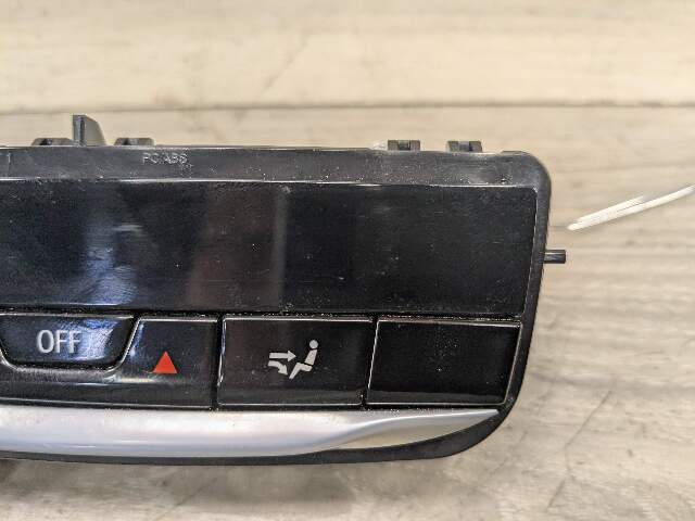 19-25 OEM BMW G20 G22 G23 G26 G42 AC Rear Heater Climate Control Switch Panel