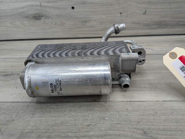 OEM BMW G20 G22 G23 G26 G29 G42 AC Condenser Air Conditioning Radiator Drier