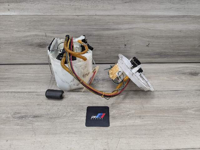 OEM BMW G20 G22 G23 G26 G42 Gas Tank Mounted Fuel Pump Sending Unit Assembly