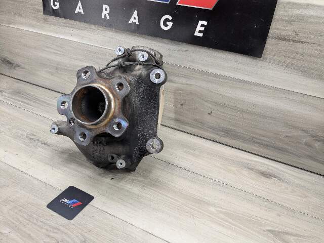 22-24 OEM BMW G26 430i M440i RWD Front Left Driver Hub Spindle Knuckle Bearing