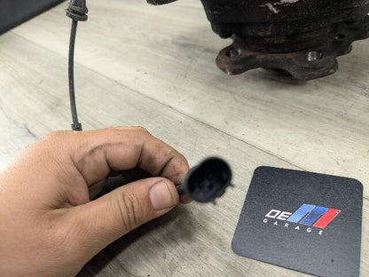 22-24 OEM BMW G26 430 M440 RWD Front Right Passenger Hub Spindle Knuckle Bearing