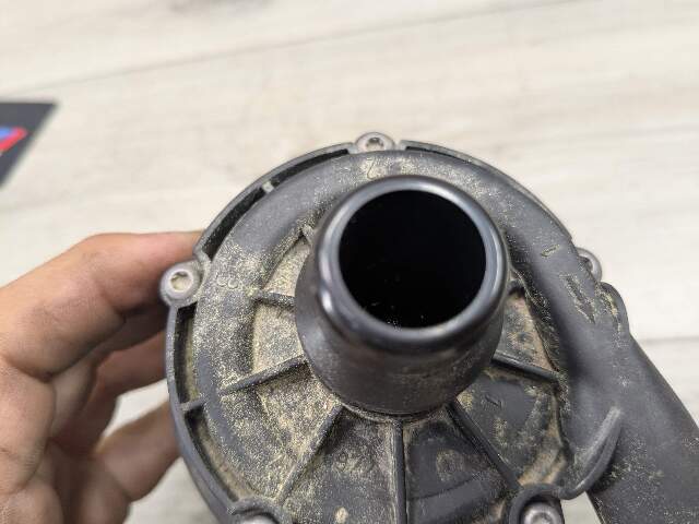 OEM BMW G01 G05 G20 G22 G26 Engine B46 B58 Auxiliary Electric Water Pump Cooling