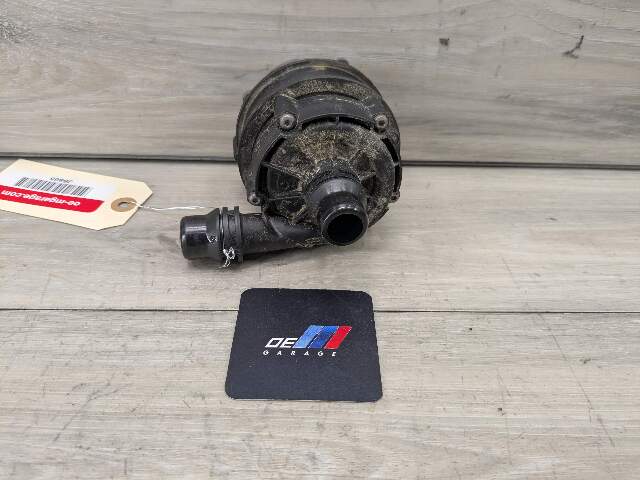 OEM BMW G01 G05 G20 G22 G26 Engine B46 B58 Auxiliary Electric Water Pump Cooling