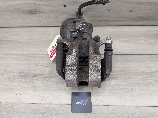 OEM BMW G20 G22 G23 G26 G42 330 M340 430 M440 FRONT Left Driver Brake Caliper