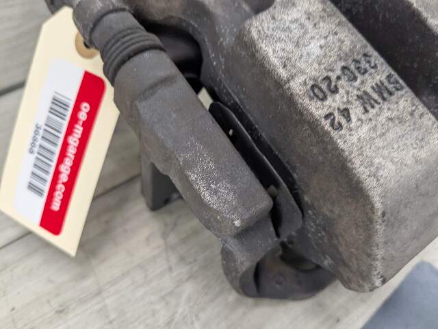 OEM BMW G20 G22 G23 G26 G42 330 M340 430 M440 FRONT Left Driver Brake Caliper
