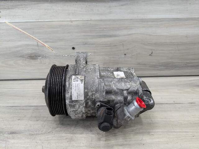 09-14 OEM BMW E70 E71 X5M X6M Power Steering Tandem Pump Pulley Assembly