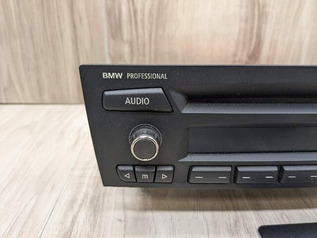 07-10 OEM BMW E82 E88 E90 E93 CD Radio Professional Tuner Receiver CD Player