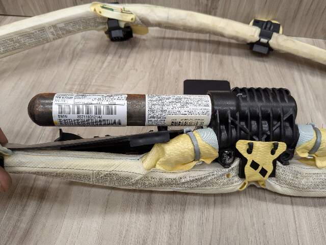 OEM BMW E92 328 335 M3 Right Passenger Side Top Roof Head Air Bag Airbag Curtain