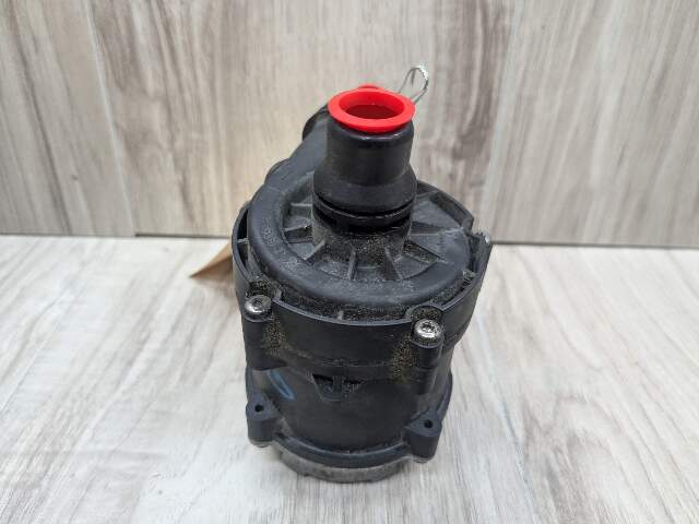 16-24 OEM BMW F90 G11 G12 G30 M5 Engine Electric Auxiliary Water Coolant Pump
