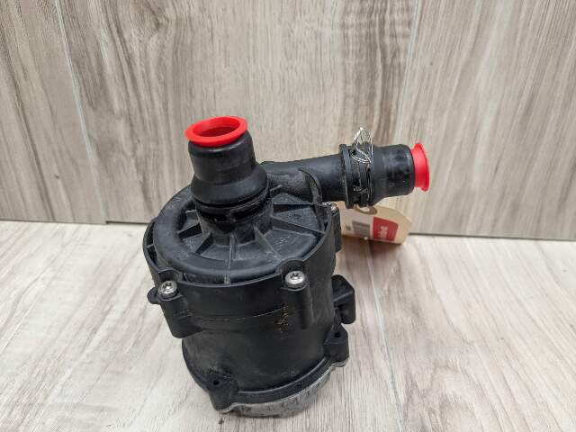 16-24 OEM BMW F90 G11 G12 G30 M5 Engine Electric Auxiliary Water Coolant Pump