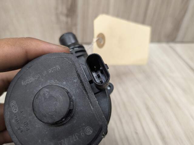 OEM BMW F90 F93 G11 G12 G16 G30 M5 Engine Electric Auxiliary Water Coolant Pump