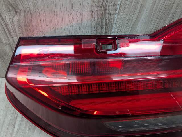 16-19 OEM BMW G11 G12 740 750 Rear Passenger Side LED Inner Stop Tail Light