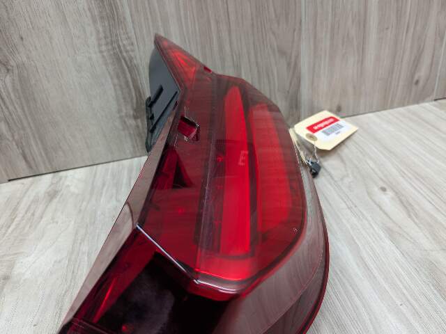 16-19 OEM BMW G11 G12 740 750 Rear Passenger Side LED Inner Stop Tail Light