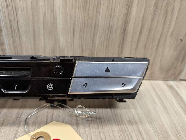 16-19 OEM BMW G12 Main AC Switch Control Panel Radio Media CERAMIC Buttons