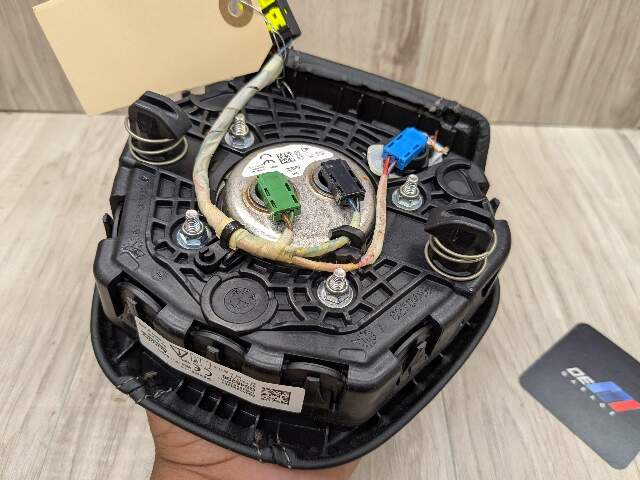 OEM BMW G11 G12 G14 G16 Front Driver Black Leather Steering Wheel Airbag Air Bag