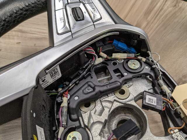 OEM BMW G11 G12 G14 G15 G16 G30 530 540 740 750 840 Steering Wheel w/ Shifters