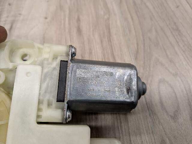 16-19 OEM BMW G01 G12 740 750 FRONT LEFT Driver Door Window Regulator Motor