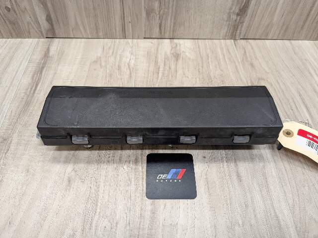 OEM BMW F90 G11 G12 G30 G32 M5 Front Right Passenger Side Knee Lower Dash Airbag