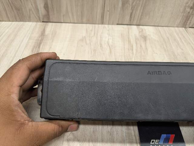 OEM BMW F90 G11 G12 G30 G32 M5 Front Right Passenger Side Knee Lower Dash Airbag