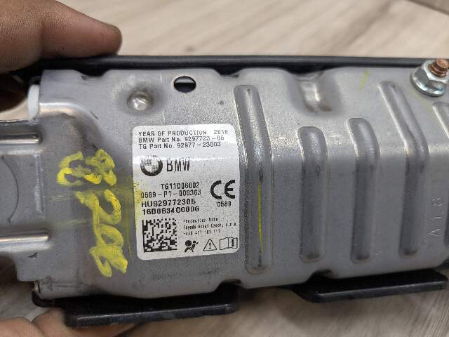OEM BMW F90 G11 G12 G30 G32 M5 Front Left Driver Side Knee Lower Dash Airbag