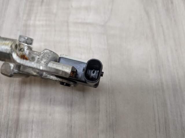 OEM BMW F39 F48 G11 G12 G30 740 750 Battery Negative Cable Terminal IBS Ground