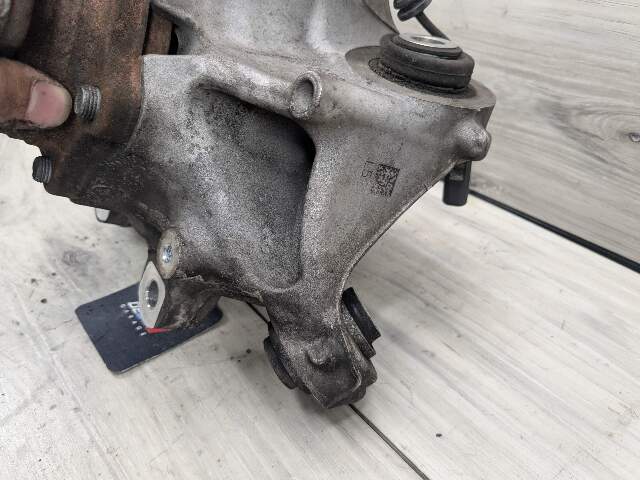 12-24 OEM BMW G26 430 M440 REAR Left Driver Side Knuckle Hub Spindle Bearing