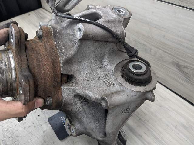 12-24 OEM BMW G26 430 M440 REAR Left Driver Side Knuckle Hub Spindle Bearing