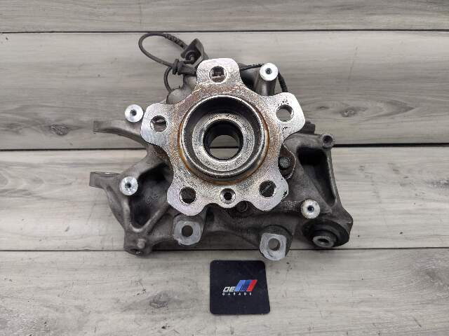 12-24 OEM BMW G26 430 M440 REAR Left Driver Side Knuckle Hub Spindle Bearing