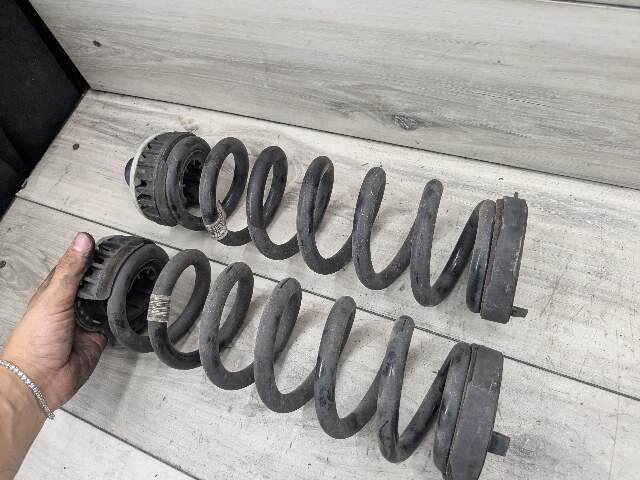 22-24 OEM BMW G26 430 RWD Rear Left Right Suspension Strut Shock Coil Springs