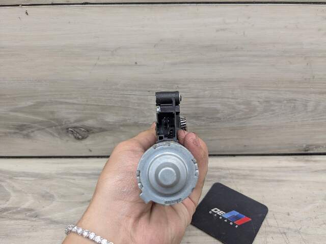 OEM BMW G20 G22 G26 G42 G80 G82 G87 M2 M3 M4 Sunroof Moonroof Motor Drive Unit