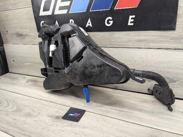 19-24 OEM BMW G20 G22 G23 G26 Windshield Wipe Washer Bottle Tank Reservoir