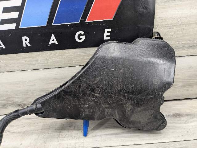 19-24 OEM BMW G20 G22 G23 G26 Windshield Wipe Washer Bottle Tank Reservoir