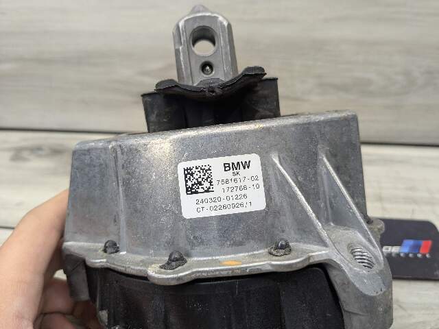 20-24 OEM BMW G20 G22 G23 G26 G42 Left Driver Engine B46 Mount Support Bracket