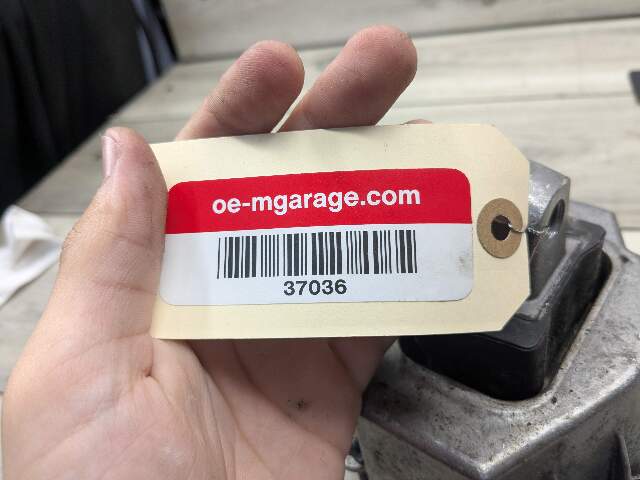 20-24 OEM BMW G20 G22 G23 G26 G42 Left Driver Engine B46 Mount Support Bracket