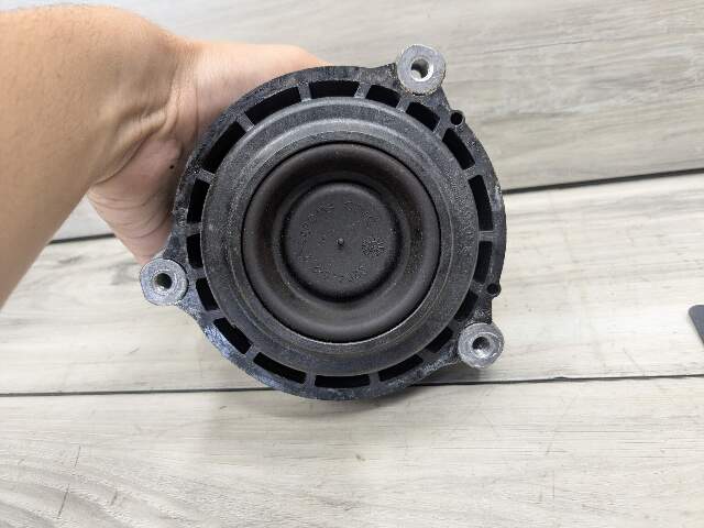 20-24 OEM BMW G20 G22 G23 G26 G42 Left Driver Engine B46 Mount Support Bracket