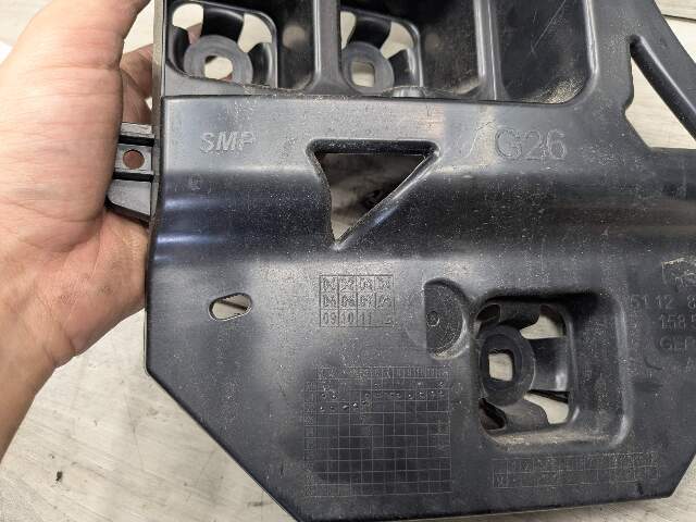 22-24 OEM BMW G26 430 M440 Left Driver Side Corner Mount Bracket Support