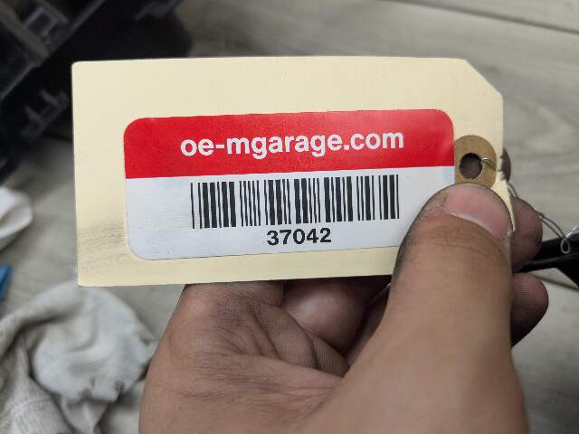 22-24 OEM BMW G26 430 M440 Left Driver Side Corner Mount Bracket Support