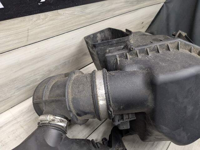 OEM BMW G01 G02 X3 X4 Engine B46 B48 Air Cleaner Filter Intake Resonator Box