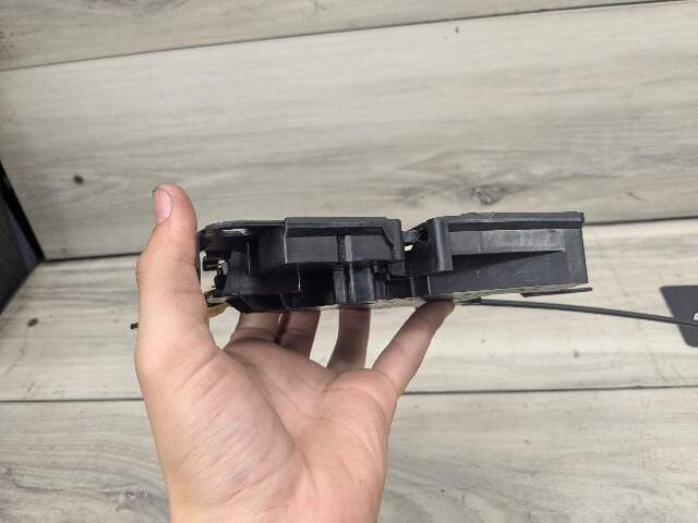 17-24 OEM BMW F44 F90 G20 G30 M5 Rear Trunk Lid Latch Lock Opener Actuator