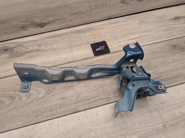 20-24 OEM BMW F44 228 M235 Front Right Passenger Side Fender Bracket SET
