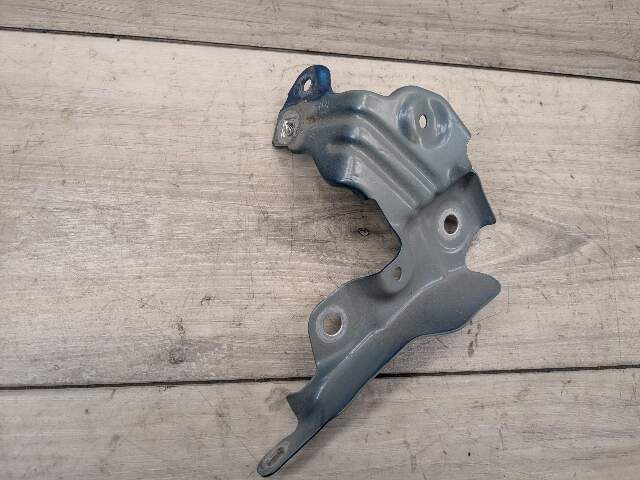 20-24 OEM BMW F44 228 M235 Front Right Passenger Side Fender Bracket SET