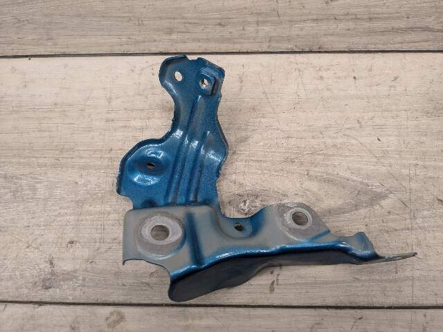 20-24 OEM BMW F44 228 M235 Front Right Passenger Side Fender Bracket SET