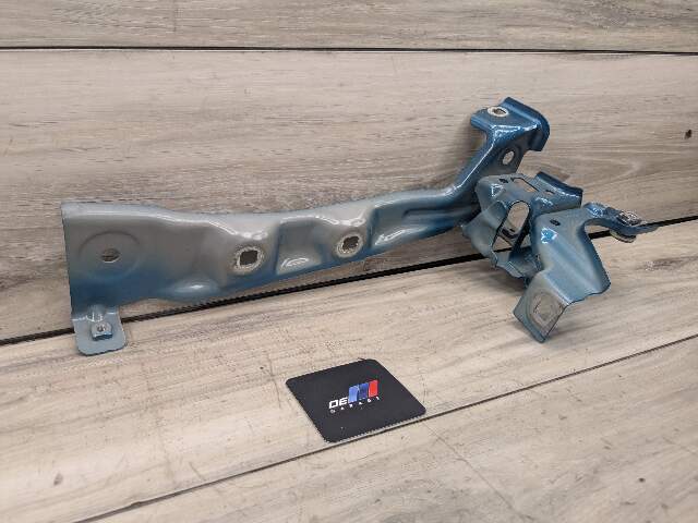 20-24 OEM BMW F44 228 M235 Front Right Passenger Side Fender Bracket SET