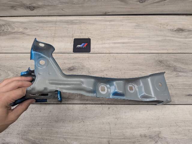 20-24 OEM BMW F44 228 M235 Front Right Passenger Side Fender Bracket SET