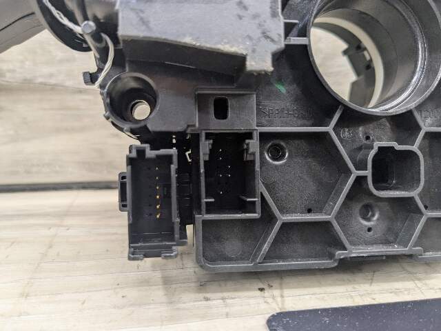 20-24 OEM BMW F44 228 M235 Steering Switch Control Angle Sensor Clock Spring