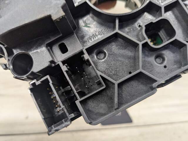 20-24 OEM BMW F44 228 M235 Steering Switch Control Angle Sensor Clock Spring