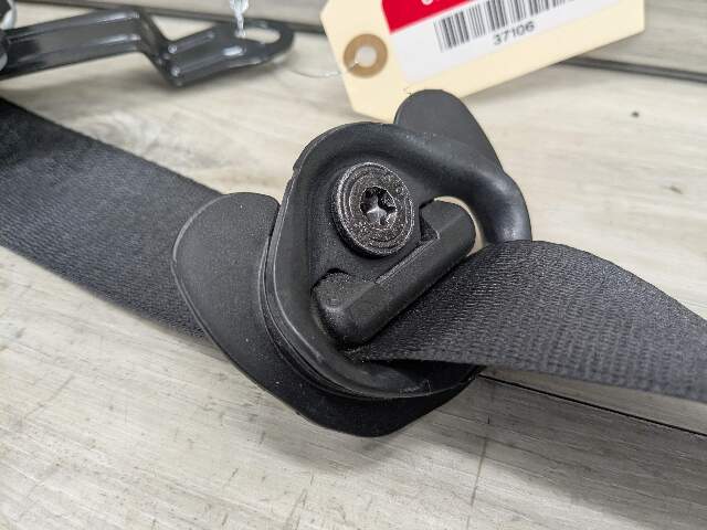 OEM BMW G01 G02 F97 F98 X3 X4 Front Right Passenger Seat Belt Seatbelt Retractor