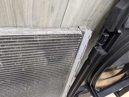 *NOTE* BMW F85 F86 X5M X6M Engine S63R Radiator Condenser Fan Shroud ASSEMBLY