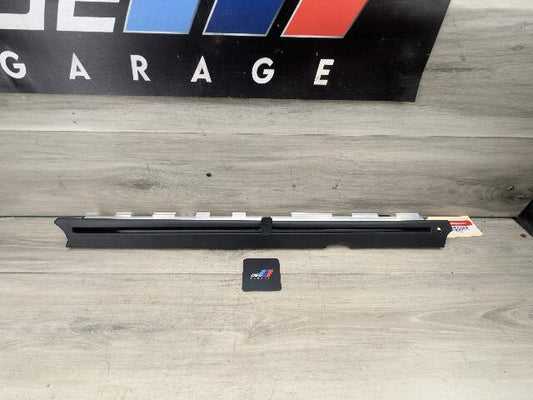 18-23 OEM BMW G01 X3 Rear Left Driver Side Door Window Roller Sunshade Blind